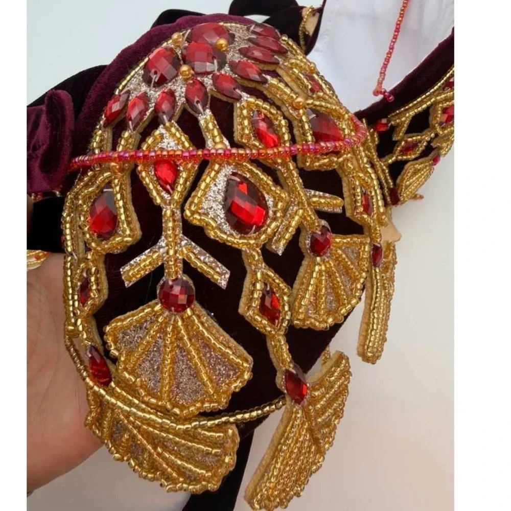 Luxury Embellished Belly Dance Costume Set – Burgundy & Gold – Festival Outfit - Picture 8 of 8